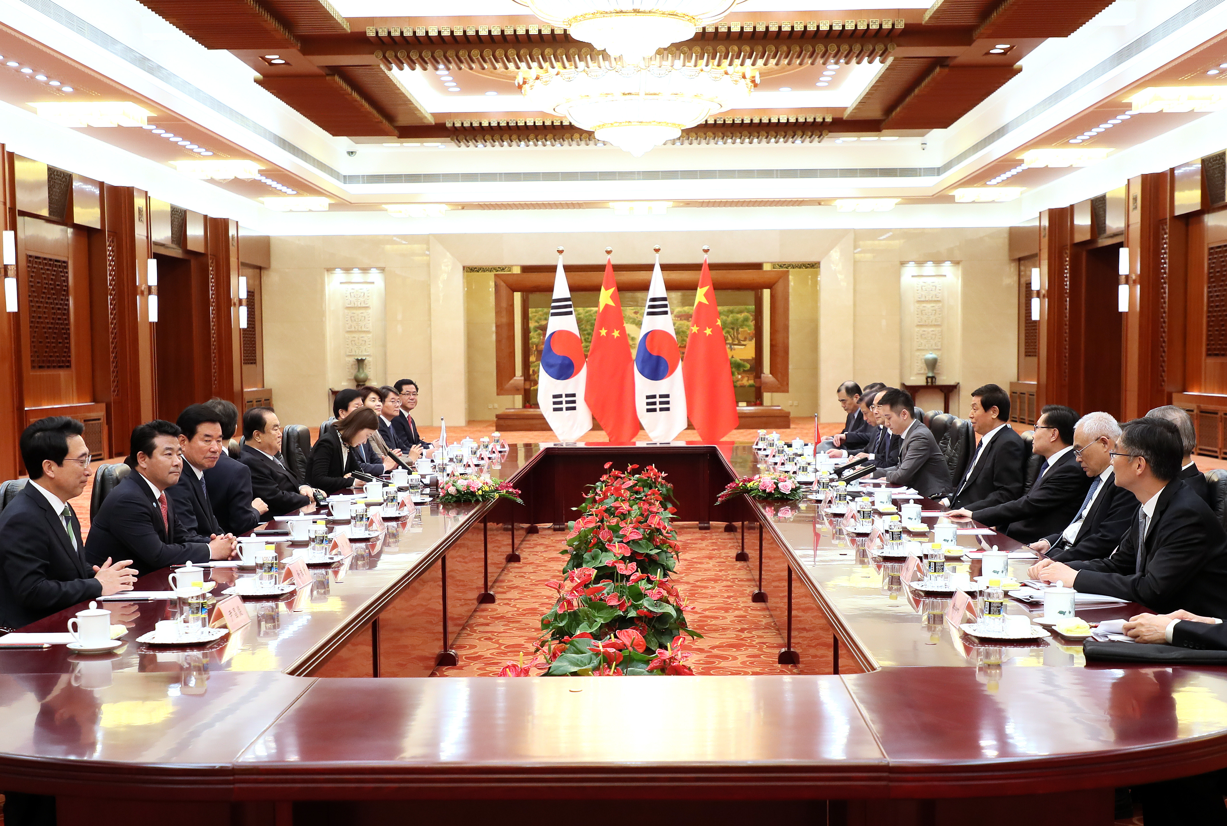 [May 9] Korean National Assembly Speaker meets Chinese Chairman of Standing Committee of NPC, Thailand general elections